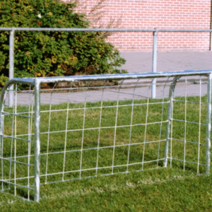 Voetbaldoeltjes model TRD210. Een ideaal en voordelig recreatie voetbaldoeltje voor speel en schoolplein, leverbaar in diverse ral kleuren.