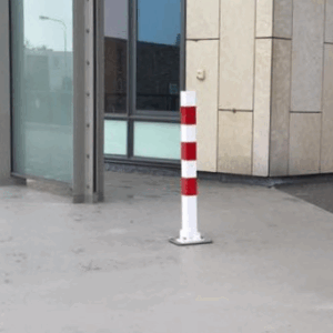 De vaste antiparkeerpalen van SKWshop. Naar keuze met voetplaat of inbetonneerbaar