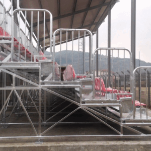 Zij-aanzicht evenementen tribune model 360