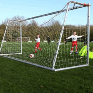 Onze JVD160-serie. Een echte prijspakker onder de verplaatsbare jeugd voetbaldoelen. En toch zeer duurzaam!