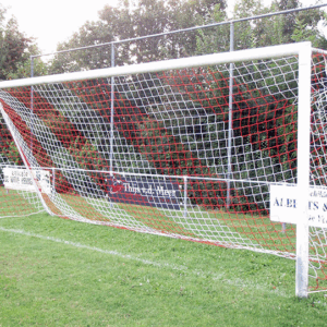 Voetbaldoelnet knooploos in het blauw-geel. Knooploos PP voor de mooiste doelnet-ophanging.
