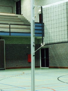 Volleybalpalen model 205. De duurzame en voordelige oplossing.