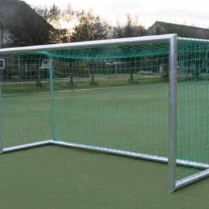 Doelnetten voor onze kantel- dribbelspel voetbaldoeltjes. Geknoopt Pe. 3 x 1 x 1.5 meter.