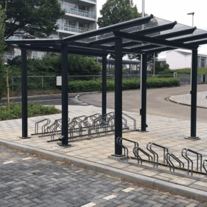 Onze fietsenrekken in combinatie met onze overdekte fietsenstalling - fietsoverkapping model City