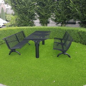 Picknickset model Rest, uitgevoerd met parkbanken model Rest met rugleuning. Design parkmeubilair op zijn mooist!