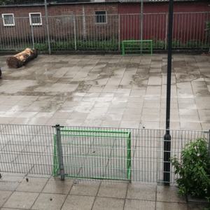 Met een beperkt budget een sportief plein. Onze TRD300 voetbaldoeltjes