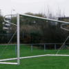 Verplaatsbaar voetbaldoel model VD130, Door het bodemraam met een diepte van 2 meter. Bijzonder veilig en degelijke voetbaldoelen.