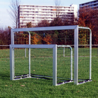 Doelnetten van geknoopt pe, zeer hoge uv resistentie en een hoge treksterkte.