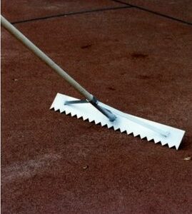 Combinatie van een hark en een schuimer.