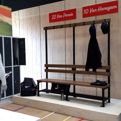 Kleedkamerbank
