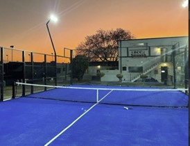 Padelbaan netten van topkwaliteit. Snelle levering, scherpe prijzen! Afm: 10 x 0,92m hoog.