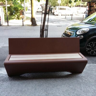 Parkbanken Naar een ontwerp van Stéphane Chapelet. Als het ook mooi mag zijn