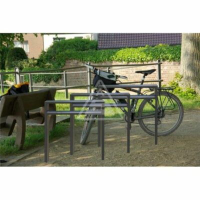Deze fraaie fietsaanleunbeugels - fietsnietjes zijn leverbaar in de diktes 60 x 60 mm 60 x 40 mm. en diverse lengtes.