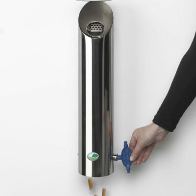 Asbak voor rokersruimte. Model H53. Wandmodel asbak van rvs, eenvoudig te legen