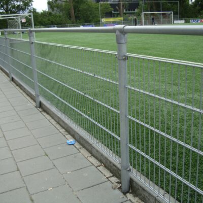 Dubbelstaafmat hekwerk verzinkt met bovenbuis