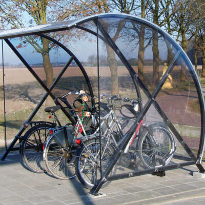 Fietsoverkapping kopen? BF1000 = voordelig fiets-parkeren op zijn mooist! Een fiets overkapping met een elegante uitstraling en door de transparantie geeft deze een veilig gevoel aan de gebruikers.