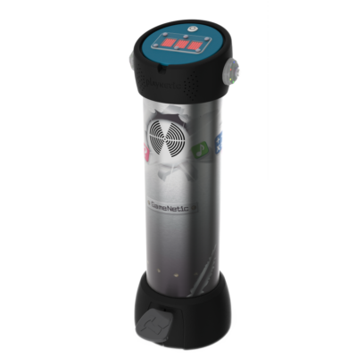 Uitdagende gamezuil met 2 knoppen en een display. Via vragen en opdrachten test het spel het reactievermogen. Wek zelf energie op via de voetpedaal!