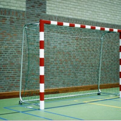 Onze vaste zaaldoelen. De voordelige en zeer duurzame doelen voor handbal, zaalhockey en zaalvoetbal.