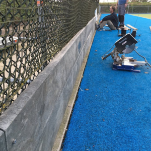 2 rijen slagplanken op elkaar. Een hoogte van maar liefst 52 cm. voor een bijzonder scherpe prijs. Onze massieve regeneraat slagplanken met een dikte 5 cm.