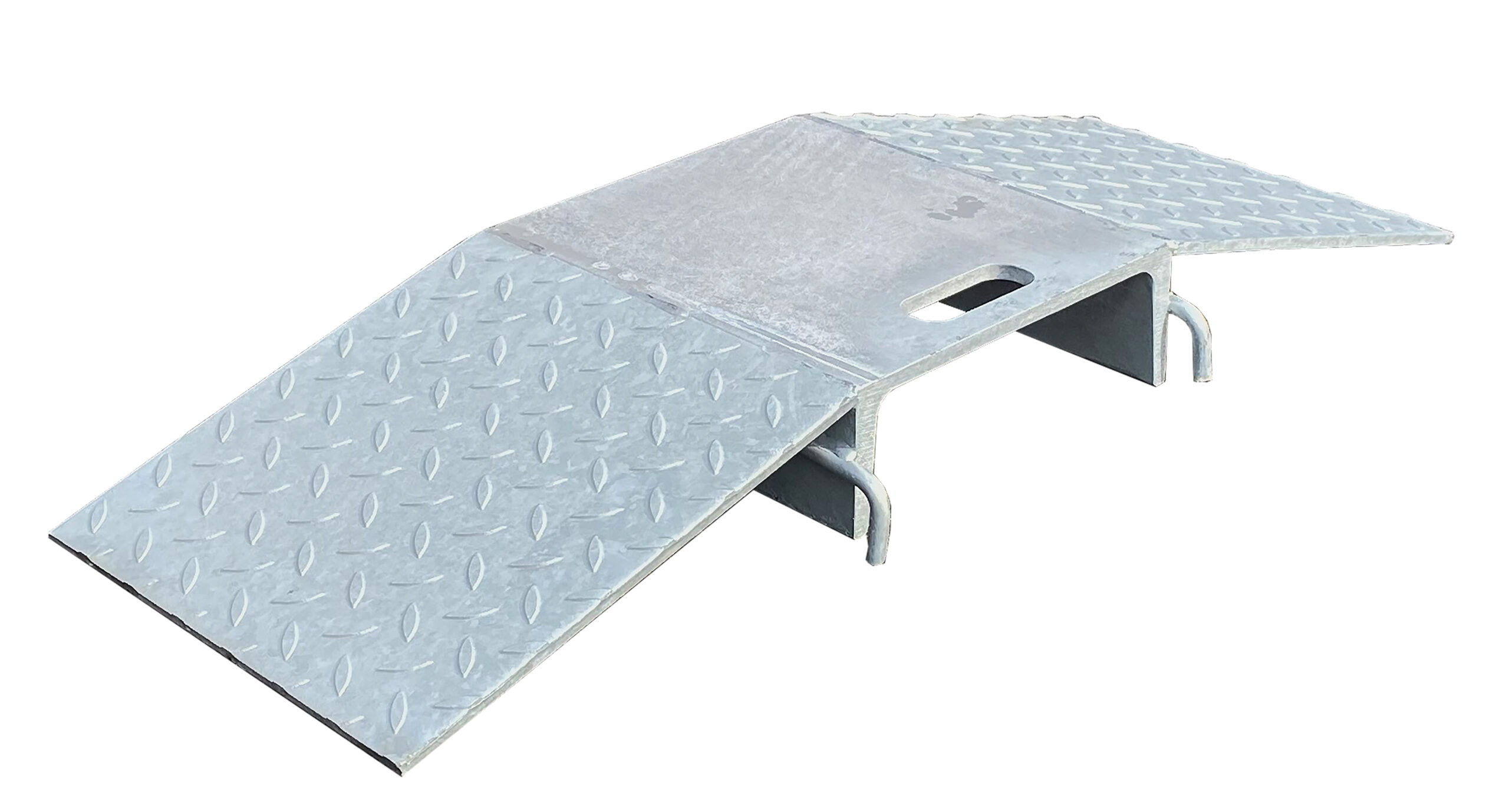 Kabelbrug van staal, deze is eenvoudig aan elkaar te klikken. Geschikt voor wagens van 40 ton.