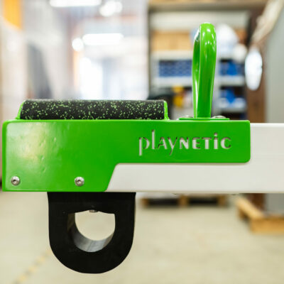 Een wipwap die door de beweging zelf energie opwekt en een lichteffect geeft. Speelt ook muziek af!