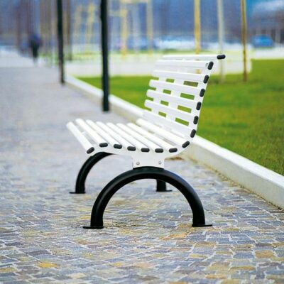 Een uitstekende zit en verrassend voordelig Parkbank Riviera, leverbaar in diverse fraaie ral kleuren. Fraaie parkbanken voor een zeer scherpe prijs