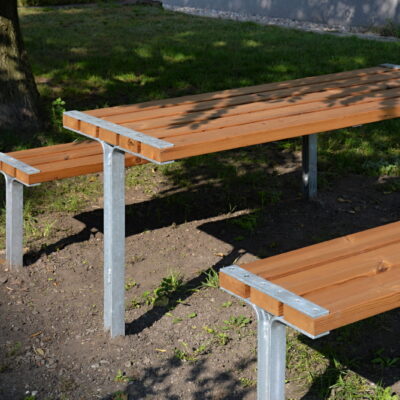 Picknicktafel Nynke met twee zitbanken aan weerszijden. Mooi voor uw park, plein, of camping.