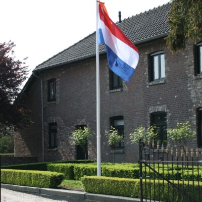 Vlaggenmasten van polyester, de ultieme duurzaamheid voor een messcherp prijs!