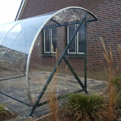 Ingezet als rookabri. Onze BF1000, zowel als rokersruimte buiten en als overdekte fietsenstalling te gebruiken. Fraai design en verrassend voordelig! Onbeperkt schakelbaar.