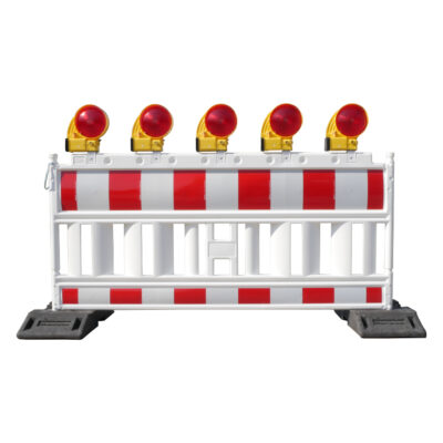 Verplaatsbaar wit hekwerk met rode reflecterende strepen. Inclusief 5 rode veiligheidslampen en 2 voeten.  TL kunststof panelen van 2,00 meter lengte.