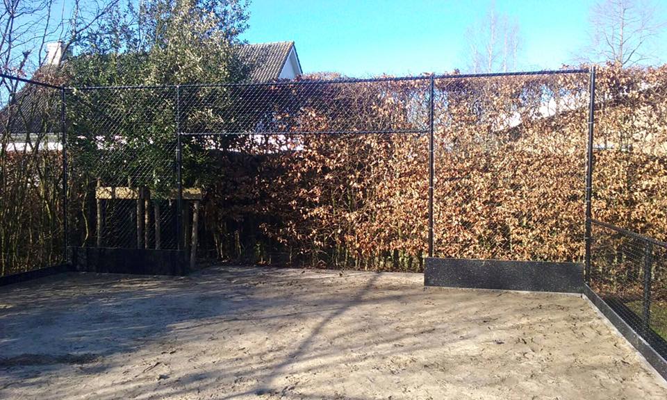 Slagplanken 11 Onze slagplanken voor hockey van rubber granulaat in gezet profiel in een door ons te plaatsen hockeycourt.