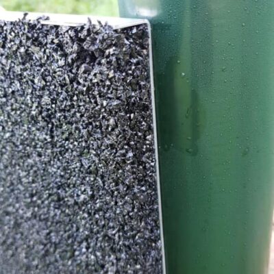 Slagplanken 27 Detailfoto van onze rubber granulaat hockey slagplanken.