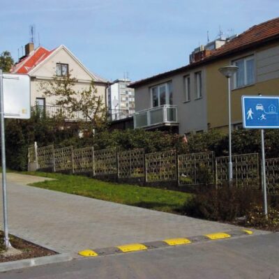 Onze kunststof snelheidsdrempels. Bijzonder duurzaam en messcherpe prjizen!