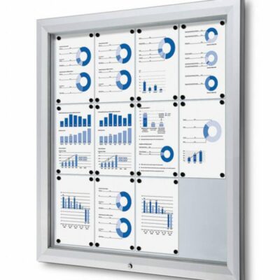 Informatiebord model Nova. Met een innovatief slotsysteem kun je de vitrine veilig afsluiten, en de grotere formaten (vanaf 12x A4) zijn uitgerust met gasveren voor eenvoudig openen en sluiten.
