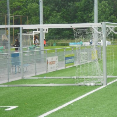 Inklapbare voetbaldoelen voor uw pupillen. Jeugd- voetbaldoel 5 x 2m. model JVD160. De voordelige ruimtebesparende oplossing!