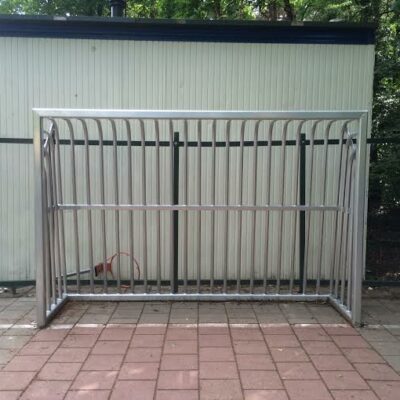 Voetbaldoel antivandaal, model VD200: Op de afbeelding ziet u de zware kwaliteit van de gebruikte materialen. Door en door gelast, deze voetbaldoelen zijn absoluut hufterproof!