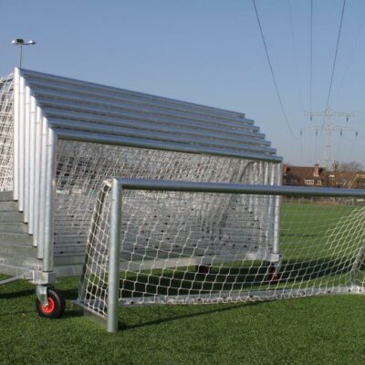 De nieuwe mini pupillen 3 x 1m voetbaldoeltjes. Stapelbaar en ook voor de afgebeelde transportkar bent u bij ons aan het juiste adres.