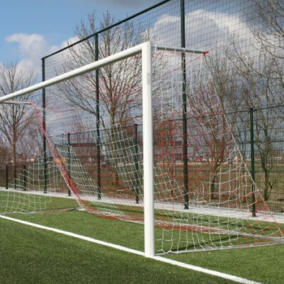 Voetbaldoel. Vaststaand wedstrijd voetbaldoelen model VD110 PRO. Deze voetbaldoelen behoren tot het topsegment als het om kwaliteit gaat.