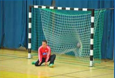Topkwaliteit zaal- handbaldoelnetten voor messcherpe prijzen. Kooimodel. D-net